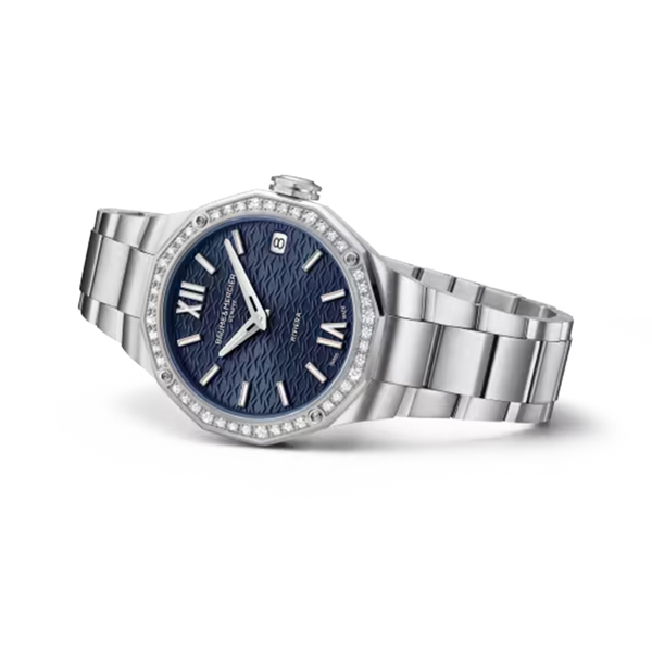 Baume et Mercier Riviera
Quartz Date Display Diamond set 33mm