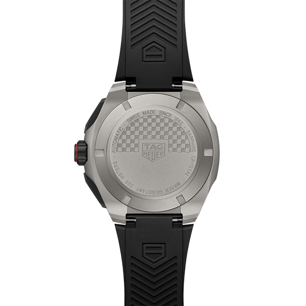 TAG Heuer Formula 1
Chronograph
Automatic, 44 mm, Titanium