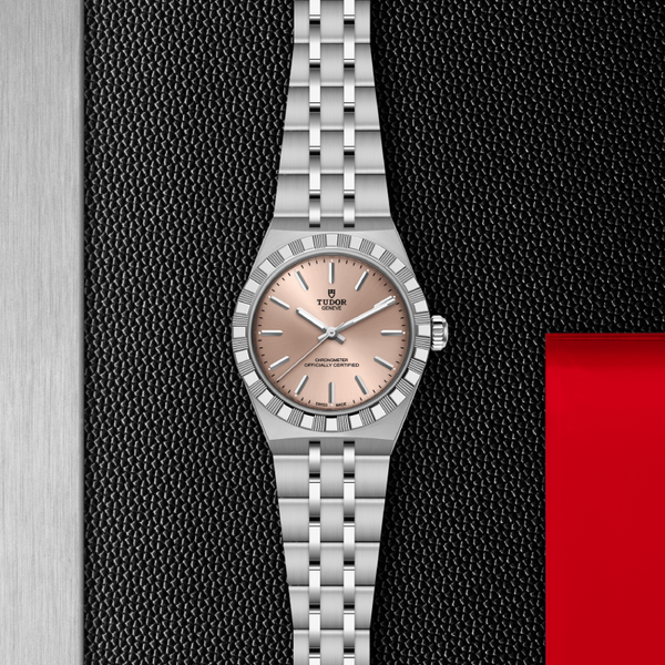 Tudor RoyalManufacture Calibre MT520130mm steel caseSalmon dial