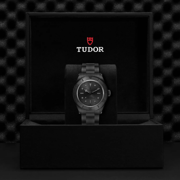 Tudor Black Bay CeramicManufacture Calibre MT5602-U41mm ceramic caseFull ceramic bracelet