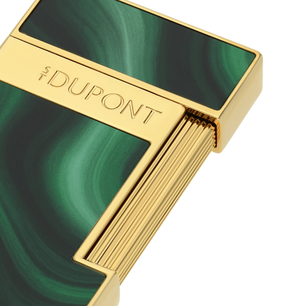 S.T. Dupont slimmyLacquered lighterGéodegreen