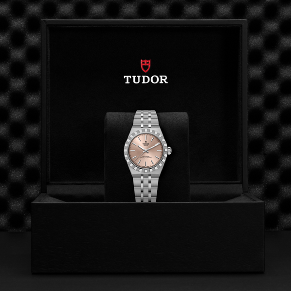 Tudor RoyalManufacture Calibre MT520130mm steel caseSalmon dial