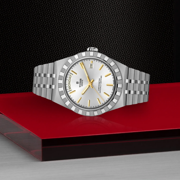 Tudor RoyalManufacture Calibre MT563340mm steel caseSilver dial