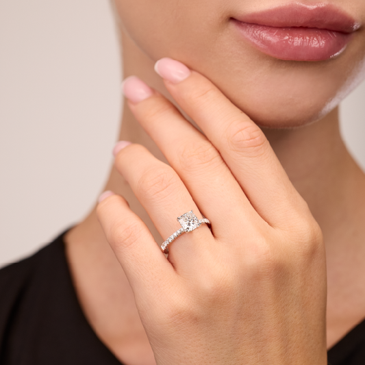 White Gold Diamond Ring 54