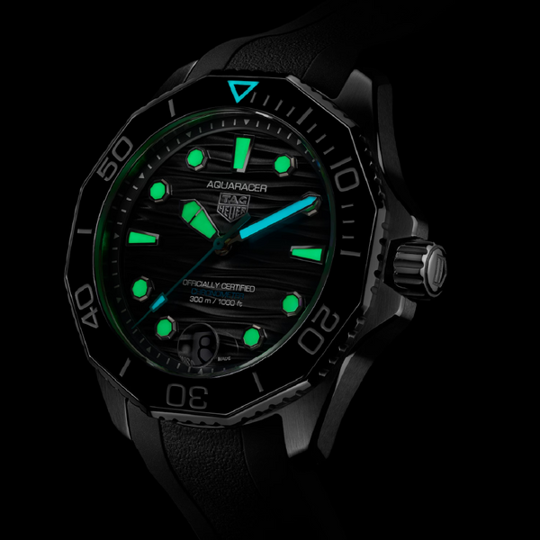 TAG Heuer AquaracerProfessional 300 DateAutomatic, 42 mm, Steel