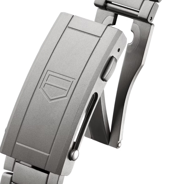 TAG Heuer Aquaracer Professional 500 DateAutomatic, 42 mm, Titanium