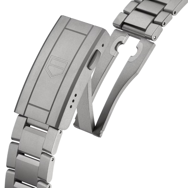 TAG Heuer Aquaracer Professional 200 SolargraphSolar Quartz, 40 mm, Titanium