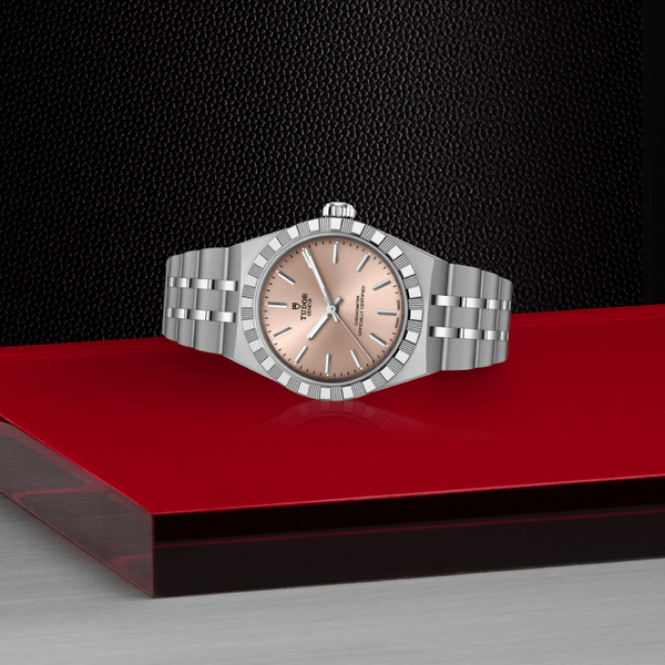 Tudor RoyalManufacture Calibre MT520130mm steel caseSalmon dial