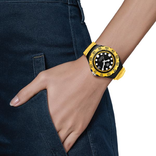 TAG Heuer Formula 1SolargraphSolar Quartz, 38 mm, Steel DLC
