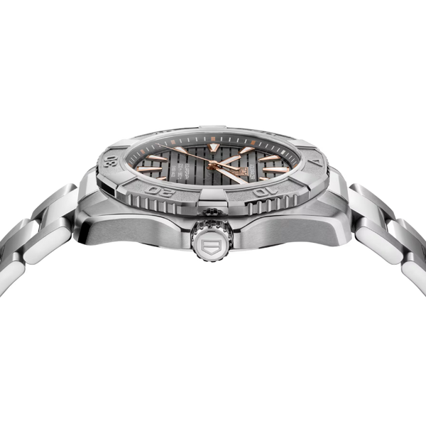 TAG Heuer Aquaracer Professional 200 SolargraphSolar Quartz, 40 mm, Titanium